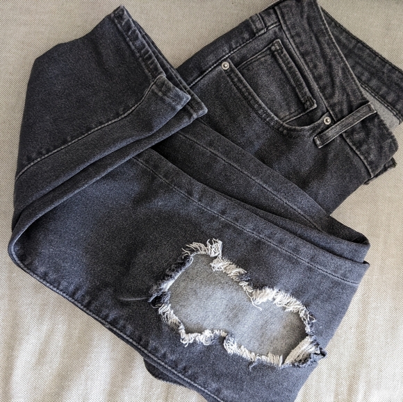 Levi's Jeans - Picture 2 of 4